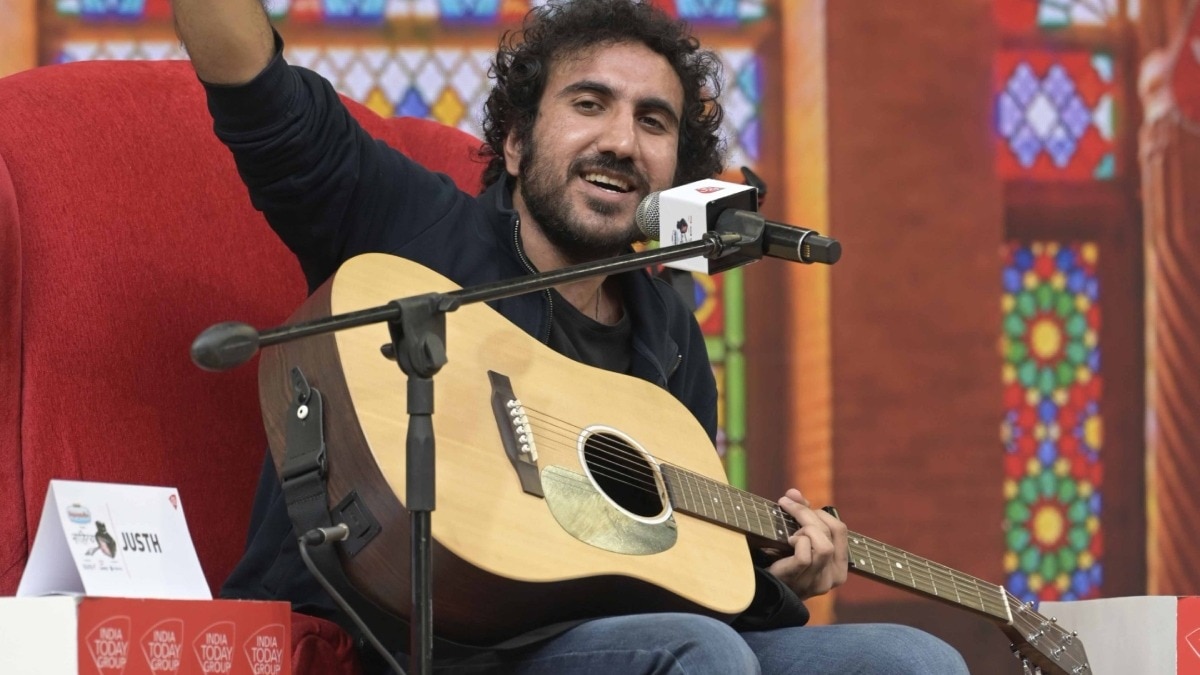 जुस्त: इंटरनेट सेंसेशन जिसने सोशल मीडिया पर मचाई धूम