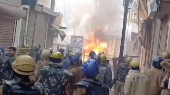 संभल जामा मस्जिद सर्वे: तनाव, पथराव और इसके सबक