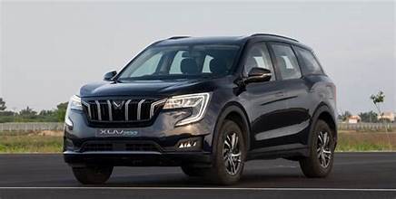 New variant of Mahindra XUV700 launched, starting ex-showroom price is this, it is a 7 seater SUV
