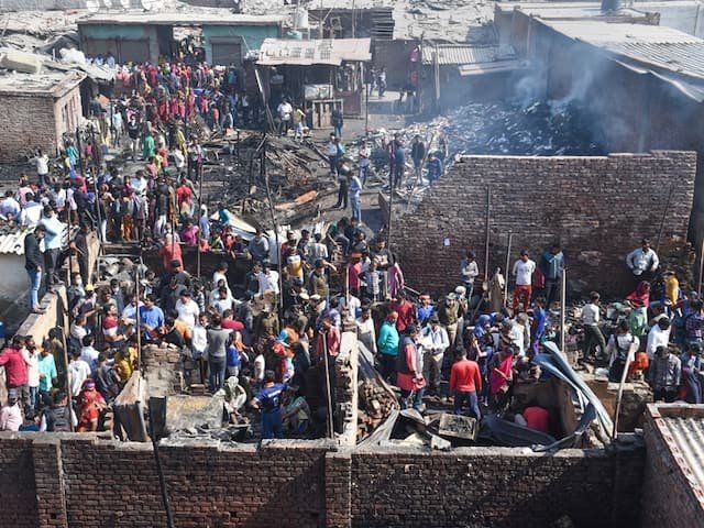 Tragic Fire Incident Claims 11 Lives in Alipur, Delhi