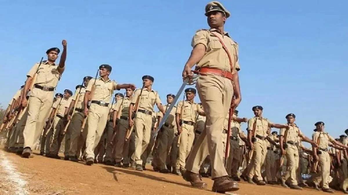 यूपी पुलिस भर्ती घोटाला: फिंगरप्रिंट ने खोला राज, 7 दरोगाओं का फर्जीवाड़ा!