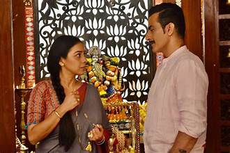 Vanraj Shah and Anupamaa Face Off Again Before Going Back to India