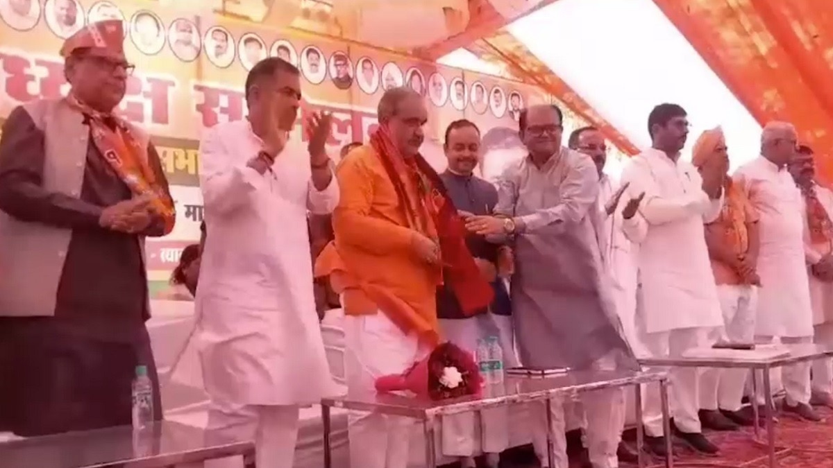 कुंदरकी उपचुनाव: भाजपा प्रत्याशी का विवादास्पद बयान – डायरी होगी ड्राइविंग लाइसेंस!