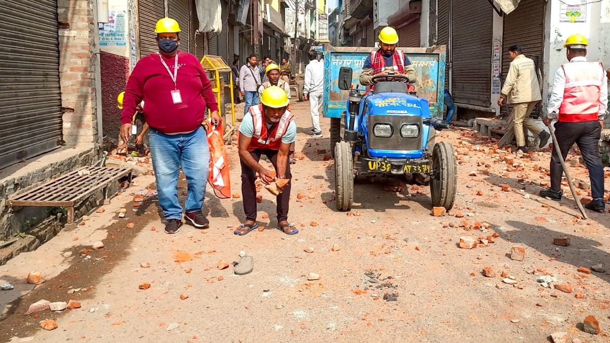 संभल हिंसा: जामा मस्जिद सर्वे का विवाद, क्या है पूरा मामला?