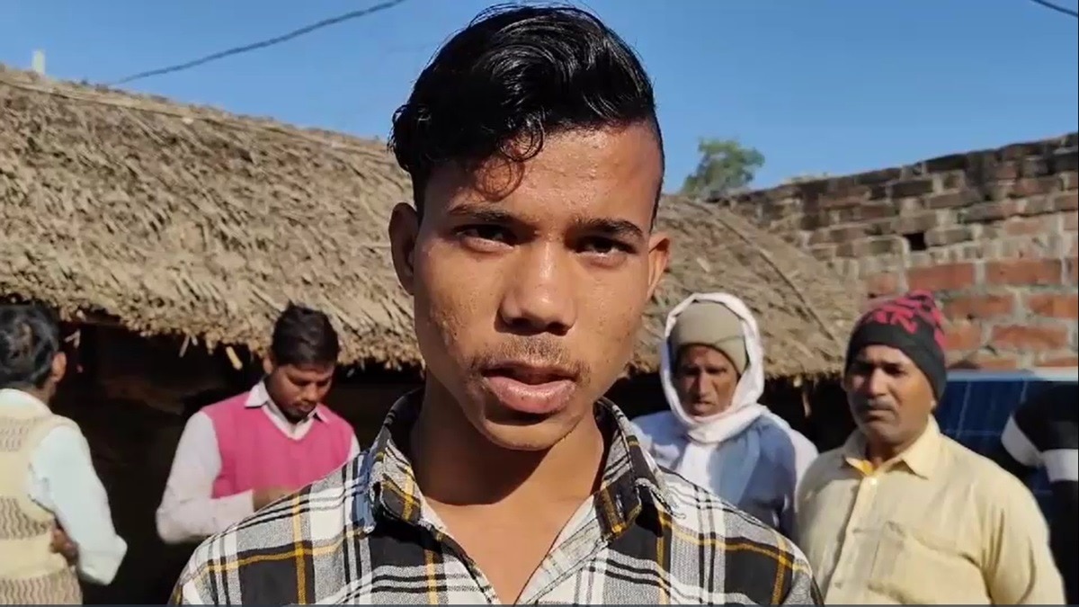 हरदोई में रहस्यमयी नागिन का आतंक: युवक को चार बार काटा!